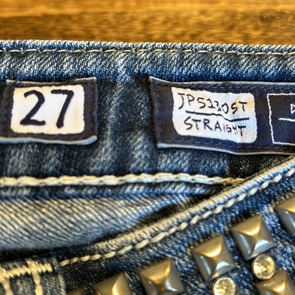 Miss Me Studded Belt Straight Jeans - Picture 4 of 7